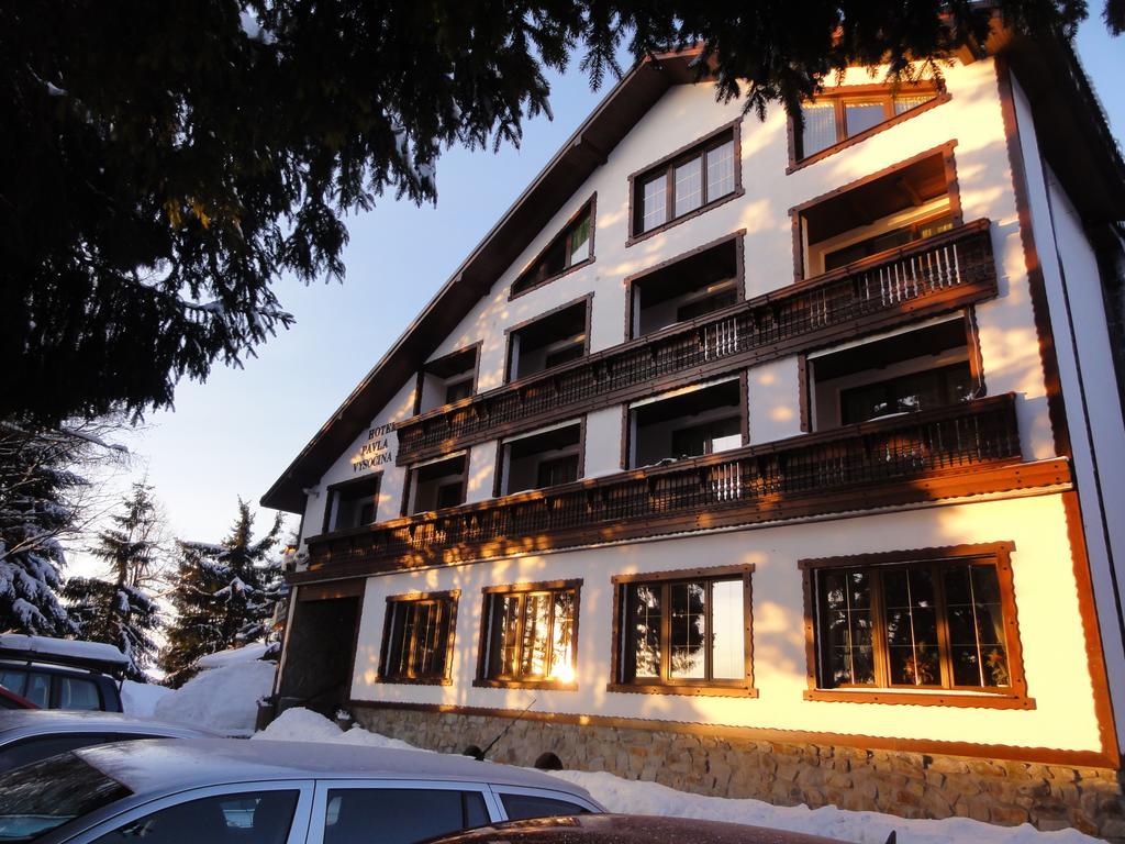 Hotel Pavla Vysocina Nove Mesto na Morave Ruang foto