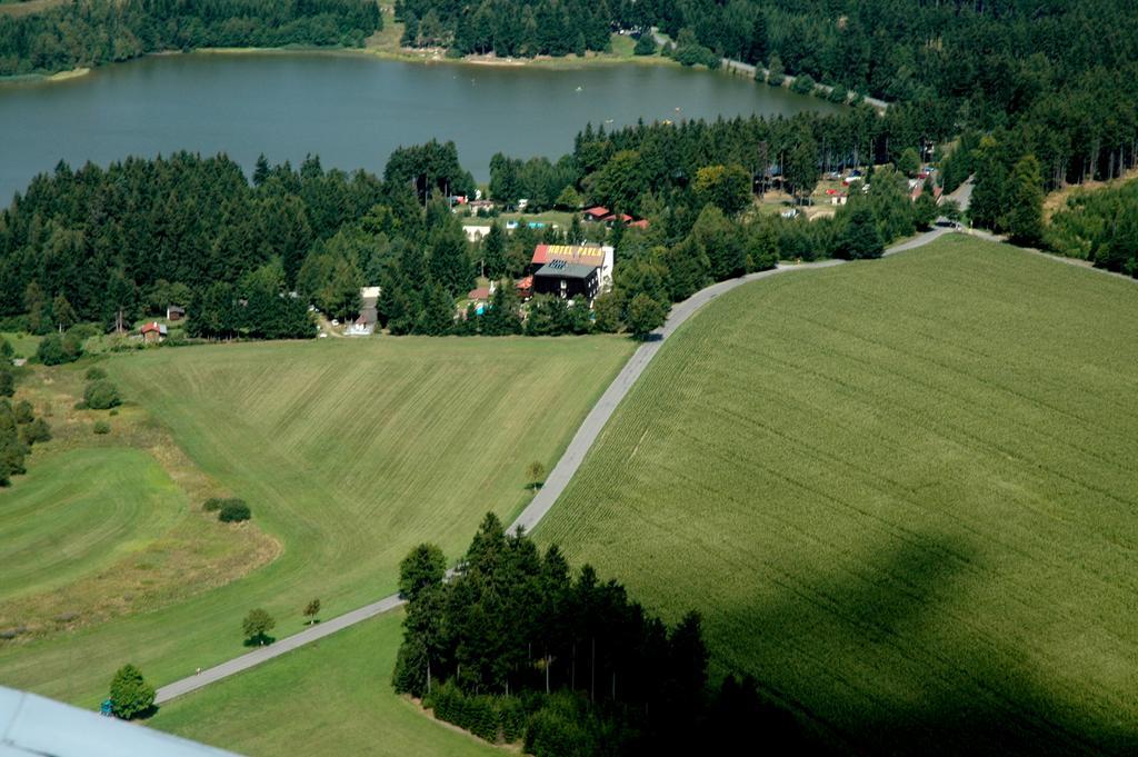 Hotel Pavla Vysocina Nove Mesto na Morave Bagian luar foto